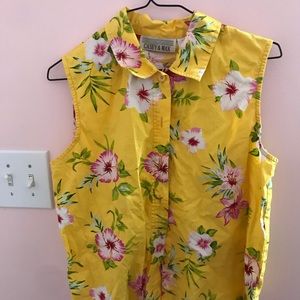 Sleeveless Hawaiian shirt